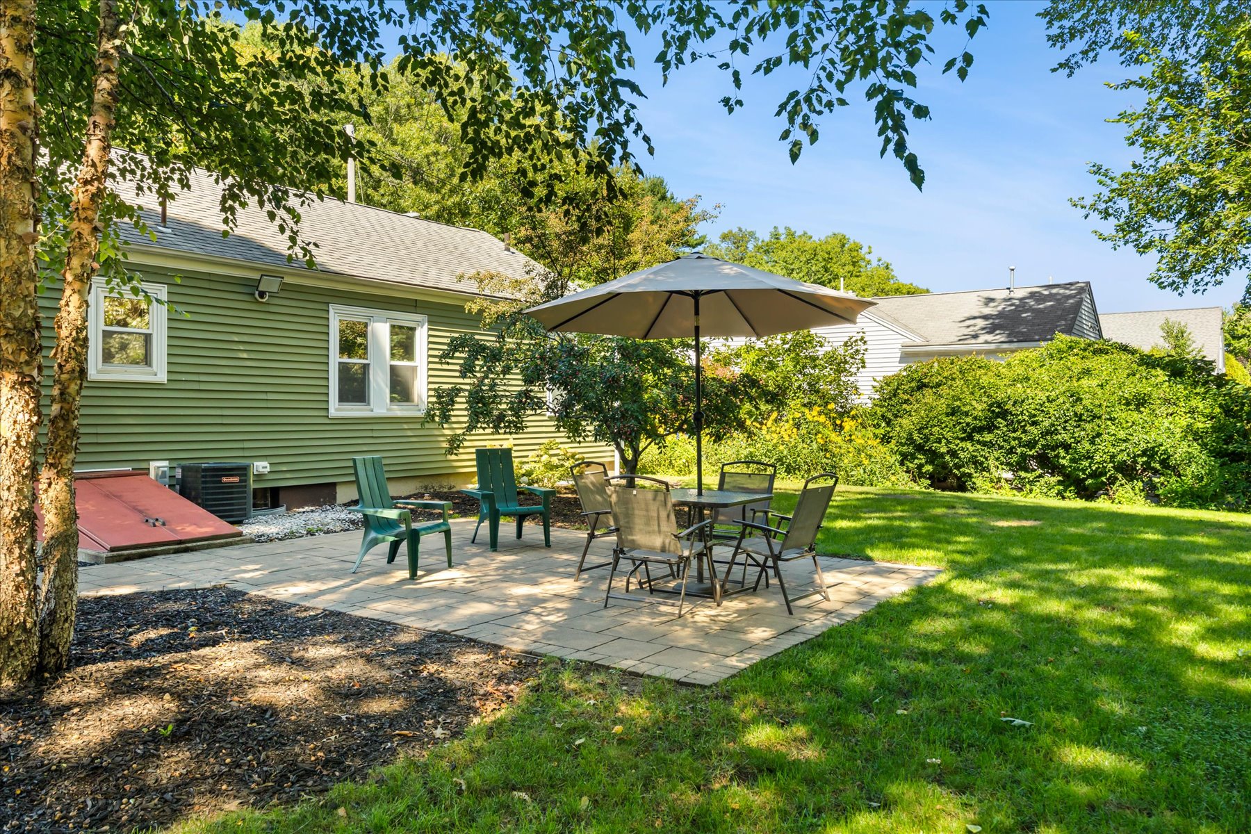  Charming Ranch Home - 物件實景