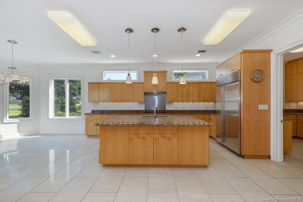 Lake Charles, Louisiana, 70605, United States, 6 Bedrooms Bedrooms, ,6 BathroomsBathrooms,Residential,For Sale,1981086