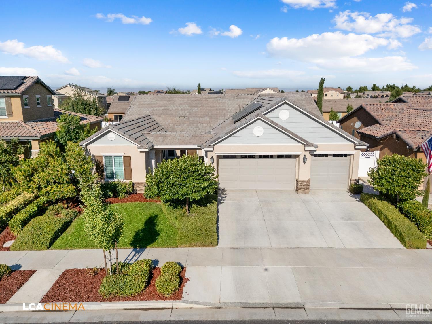 Bakersfield, California, 93311, United States, 4 Bedrooms Bedrooms, ,3 BathroomsBathrooms,Residential,For Sale,1906845