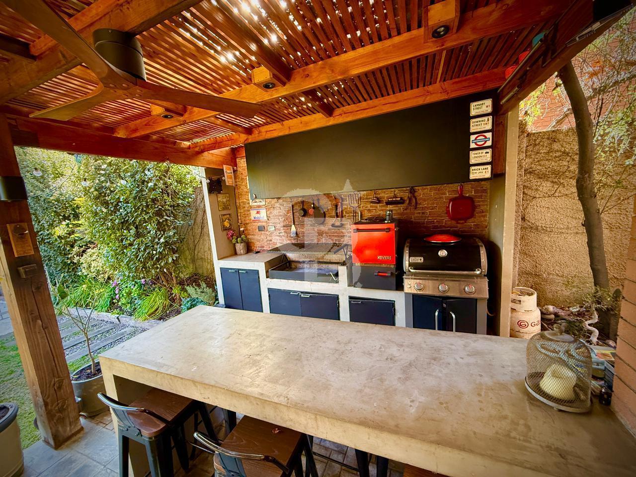 Lo Barnechea, Chile, 5 Bedrooms Bedrooms, ,5 BathroomsBathrooms,Residential,For Sale,1986554