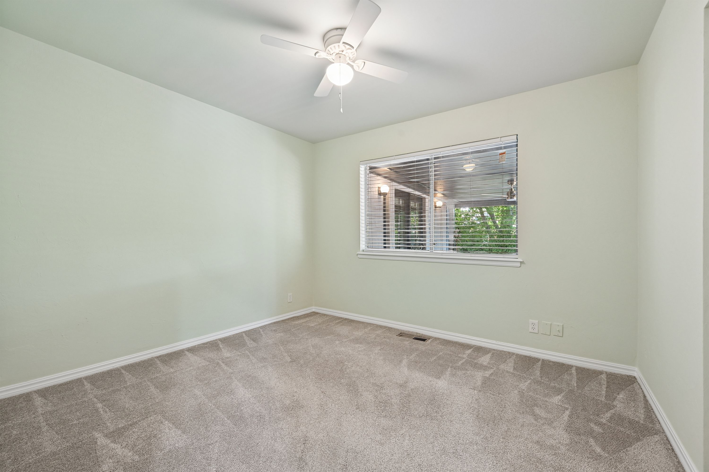  4851 South 85th East Avenue, Tulsa, OK 74145 - 物件實景
