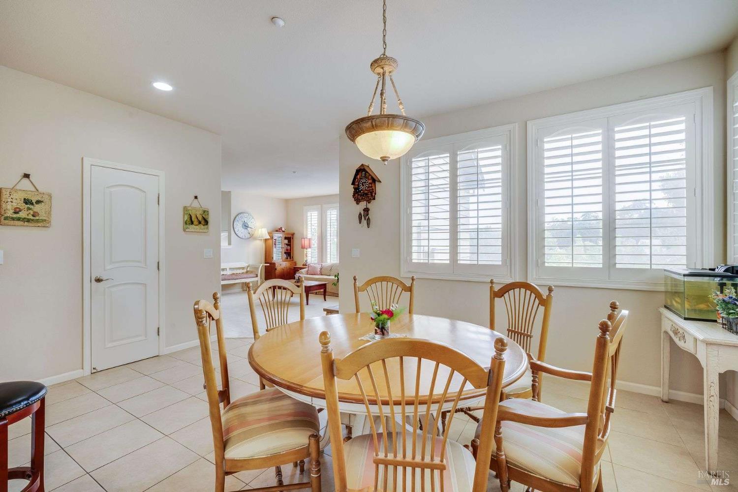 Santa Rosa, California, 95403, United States, 4 Bedrooms Bedrooms, ,4 BathroomsBathrooms,Residential,For Sale,1981253