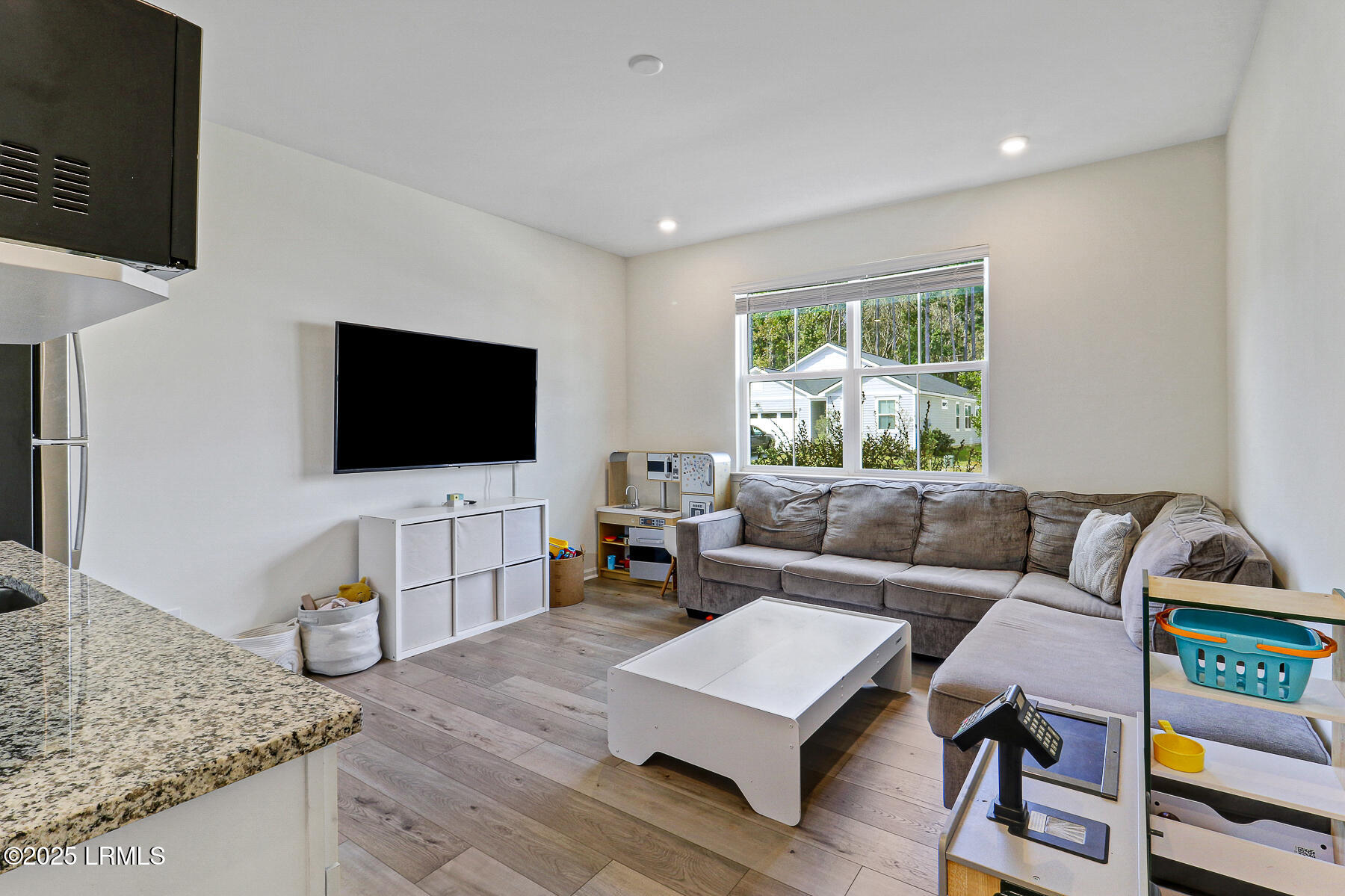 Bluffton, South Carolina, 29910, United States, 4 Bedrooms Bedrooms, ,3 BathroomsBathrooms,Residential,For Sale,1973212