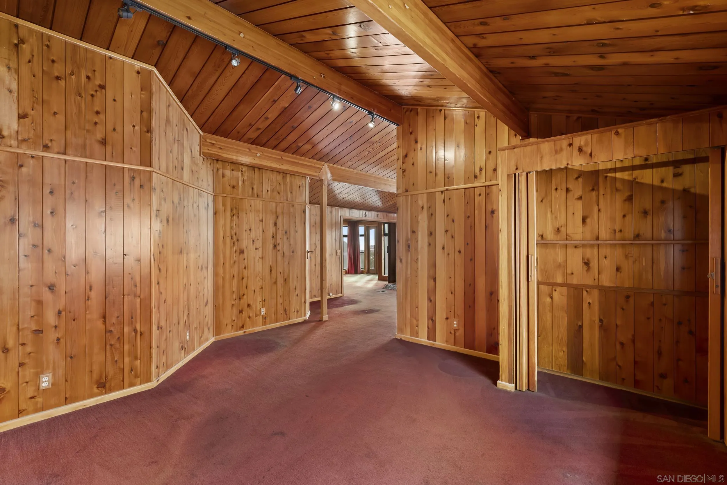 San Diego, California, 92117, United States, 3 Bedrooms Bedrooms, ,3 BathroomsBathrooms,Residential,For Sale,1966862