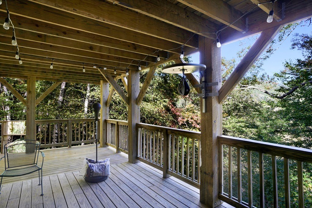 Hayesville, North Carolina, 28904, United States, 5 Bedrooms Bedrooms, ,4 BathroomsBathrooms,Residential,For Sale,1936874