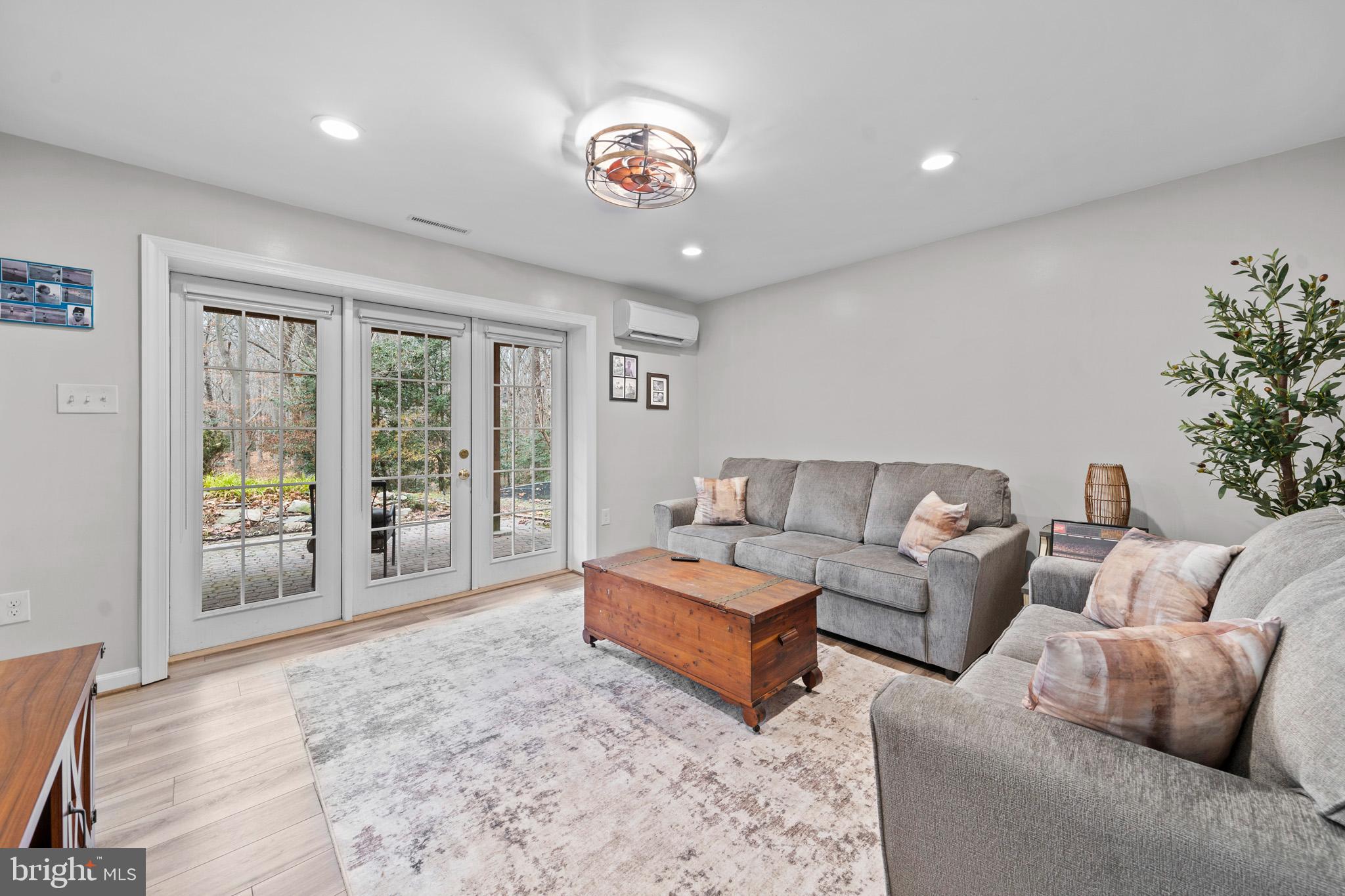 Dunkirk, Maryland, 20754, United States, 4 Bedrooms Bedrooms, ,4 BathroomsBathrooms,Residential,For Sale,2005415