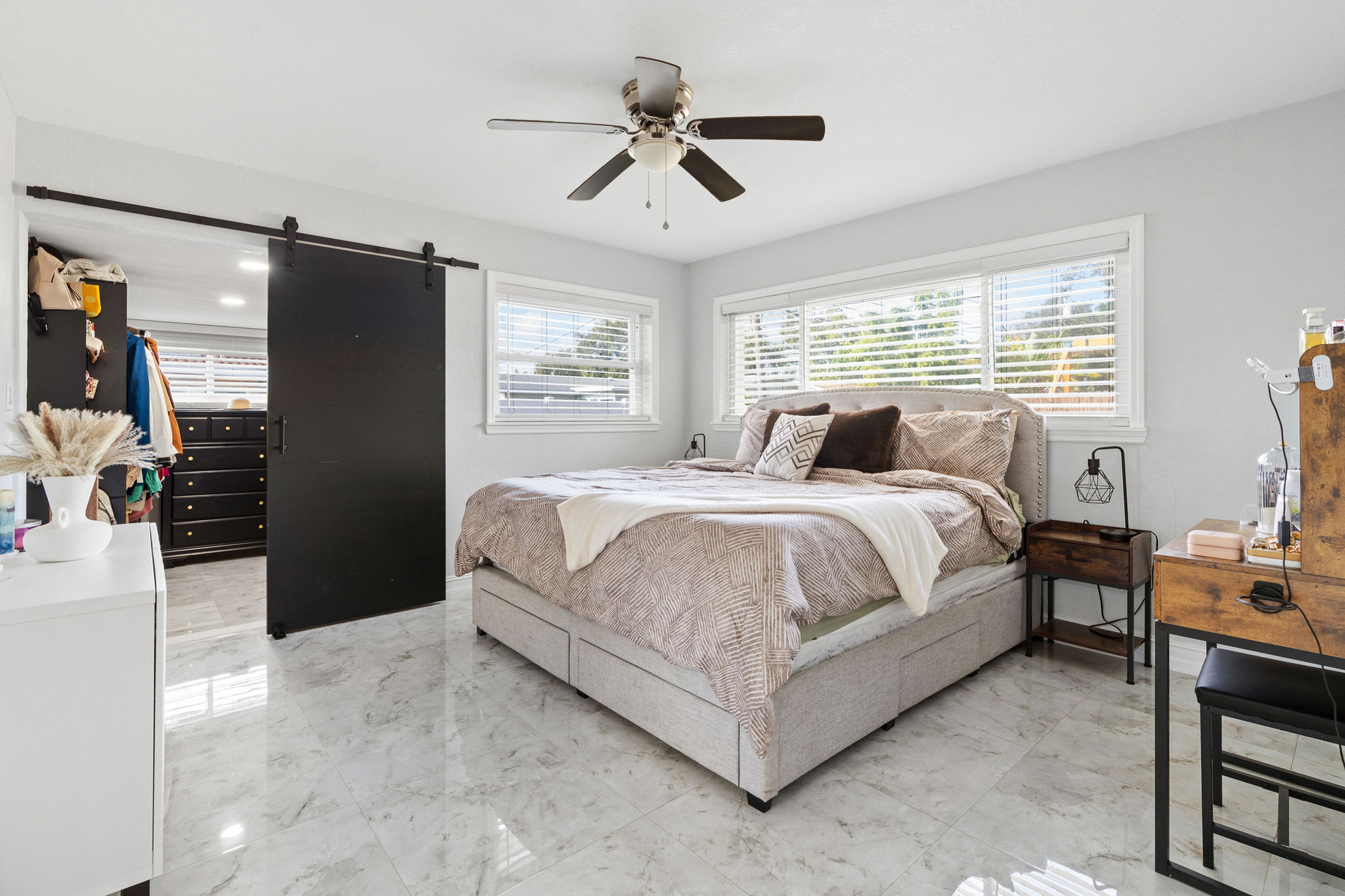 Largo, Florida, 33771, United States, 4 Bedrooms Bedrooms, ,2 BathroomsBathrooms,Residential,For Sale,2005183