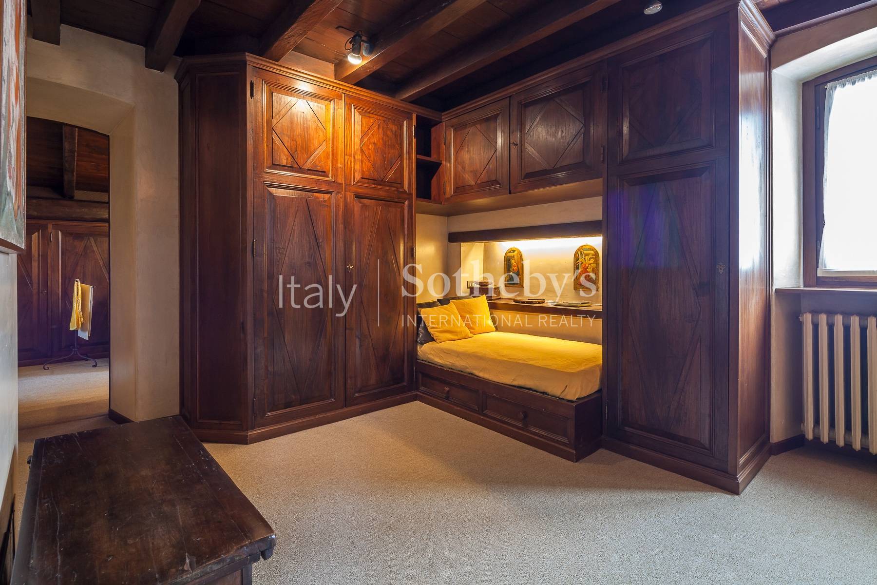  Period Castle with Medieval Tower between Milan and Bergamo - 物件實景