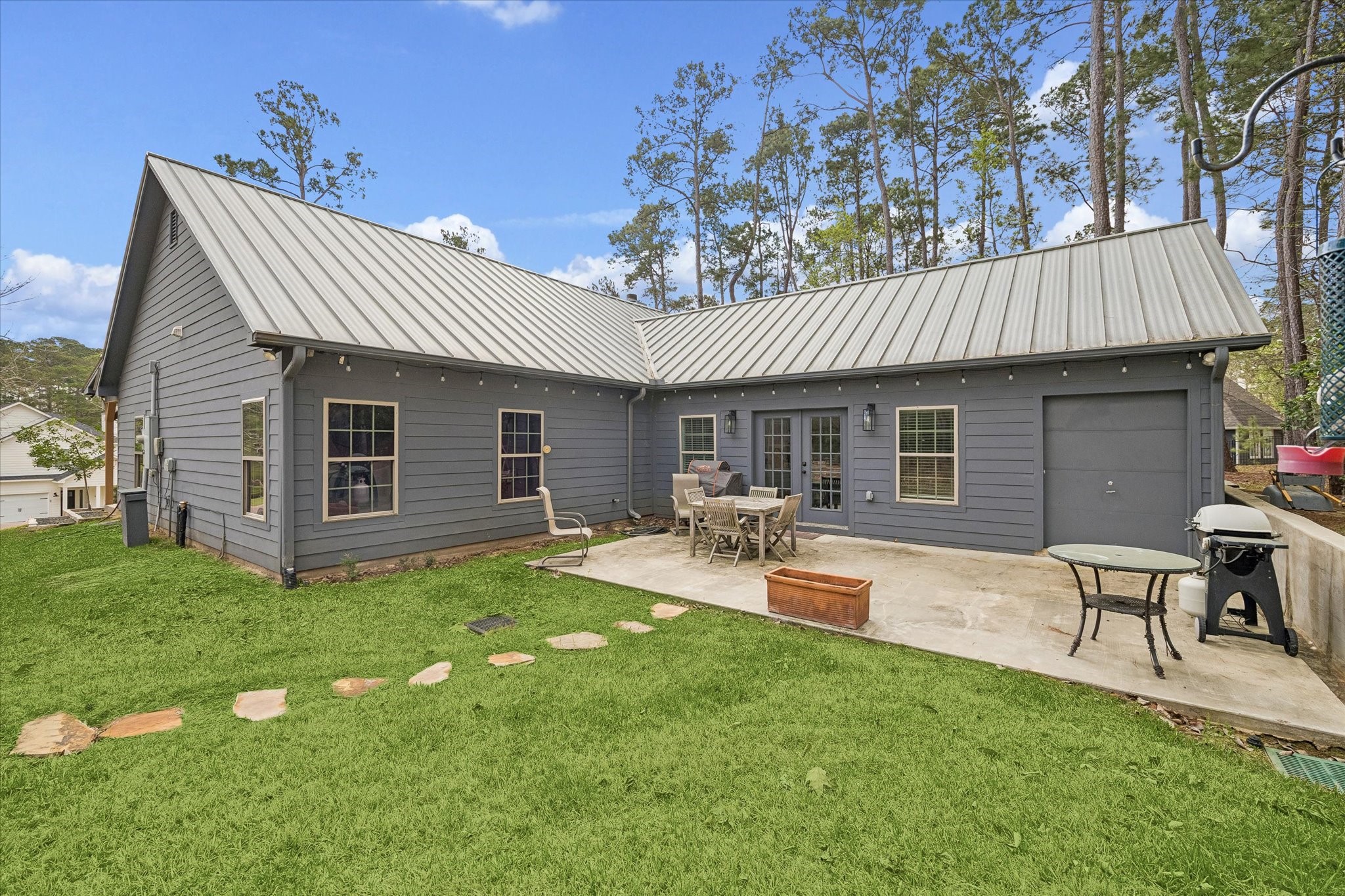  90 Twinstone Circle - 物件實景