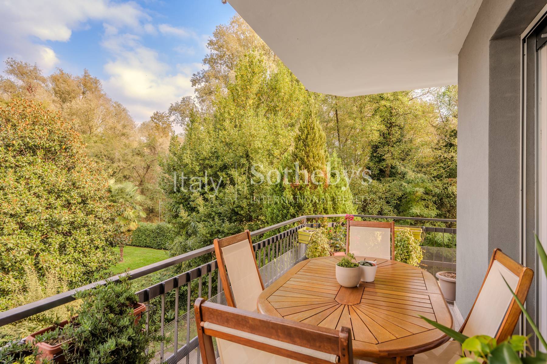  Elegant apartment with Lake and Rocca d’Angera View - 物件實景