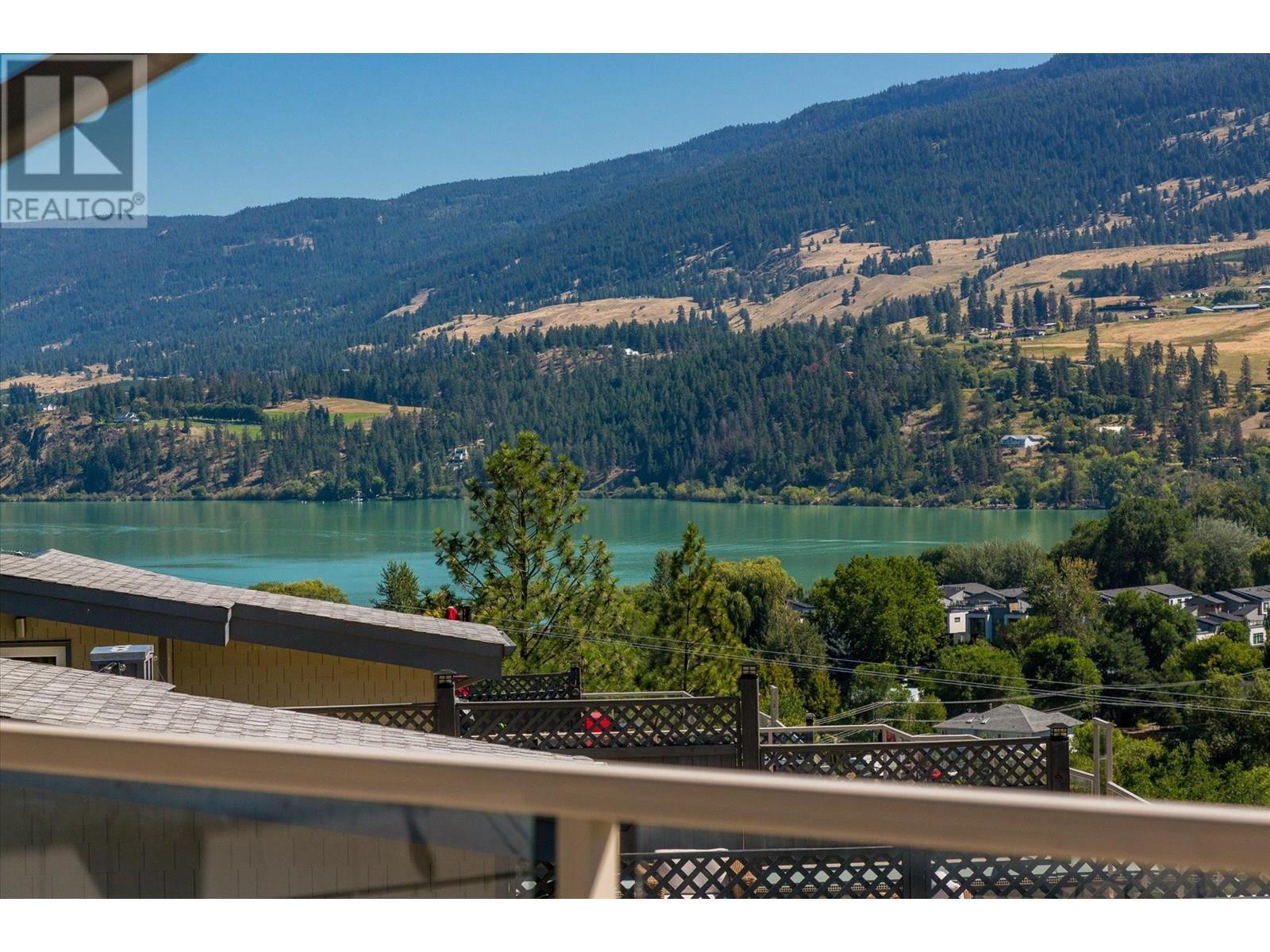 LAKE COUNTRY, British Columbia, V4V 1H8, CA, 4 Bedrooms Bedrooms, ,2 BathroomsBathrooms,Residential,For Sale,1906166