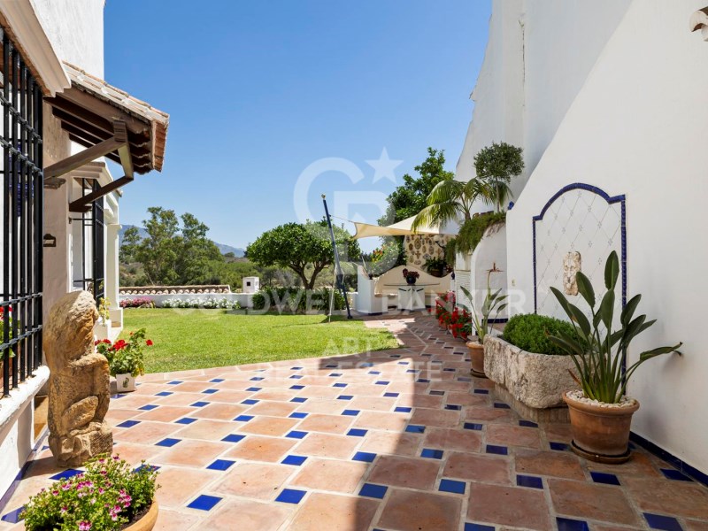 Marbella, Andalusia, ES, 4 Bedrooms Bedrooms, ,4 BathroomsBathrooms,Residential,For Sale,1804969