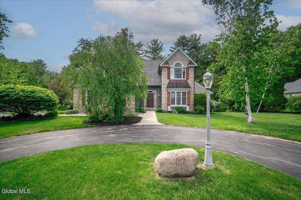 Arrowhead Rd, Saratoga Springs, NY 12866