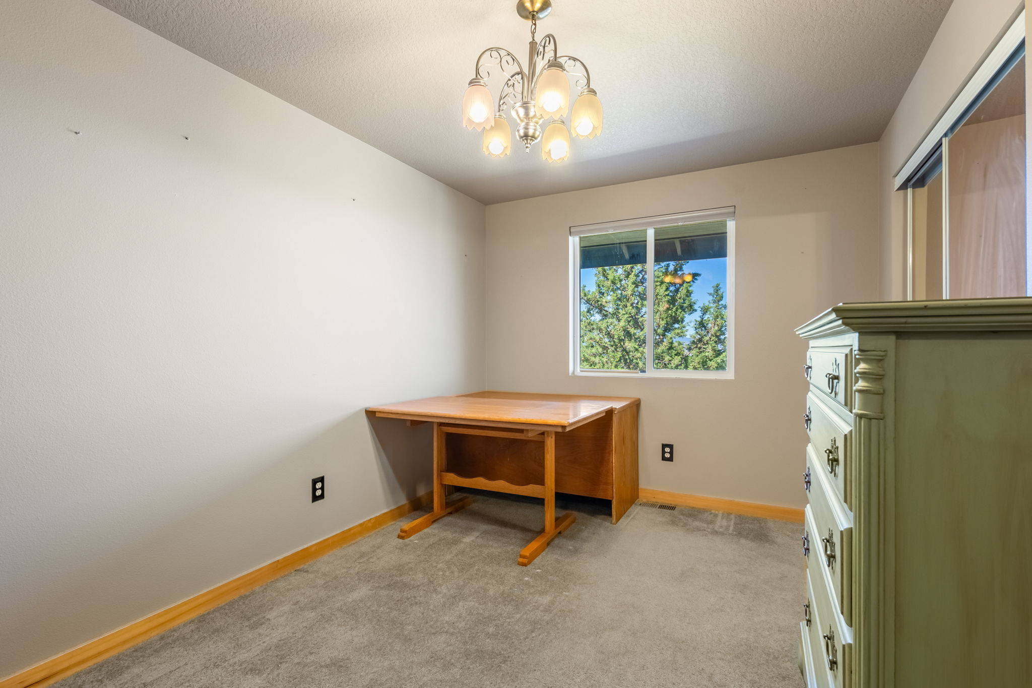 6997 SE Scenic Dr., Prineville, Oregon, 97754, United States, 4 Bedrooms Bedrooms, ,2 BathroomsBathrooms,Residential,For Sale,6997 SE Scenic Dr.,1573189