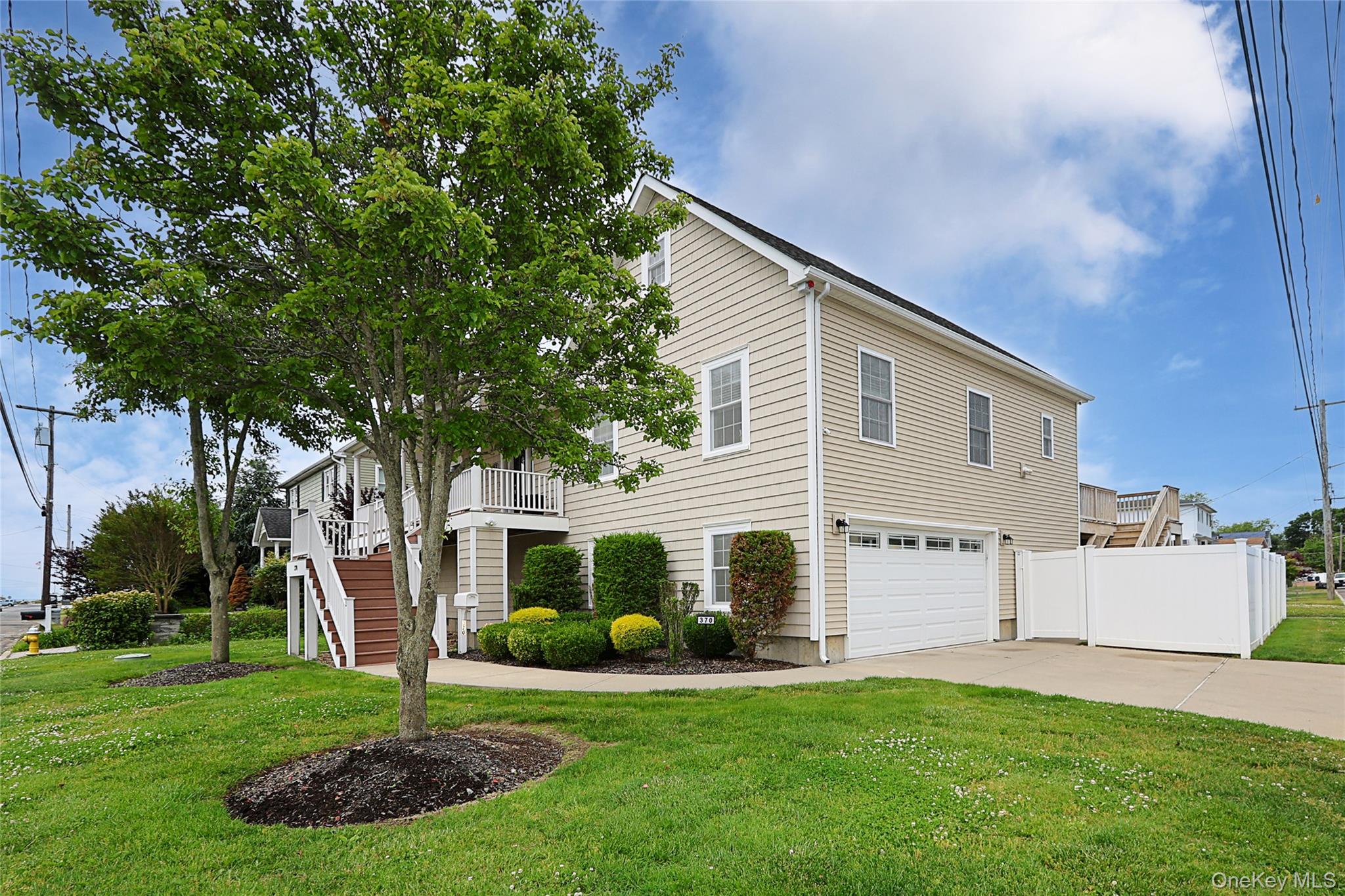  370 Rider Avenue, Patchogue, NY, 11772 - 物件實景