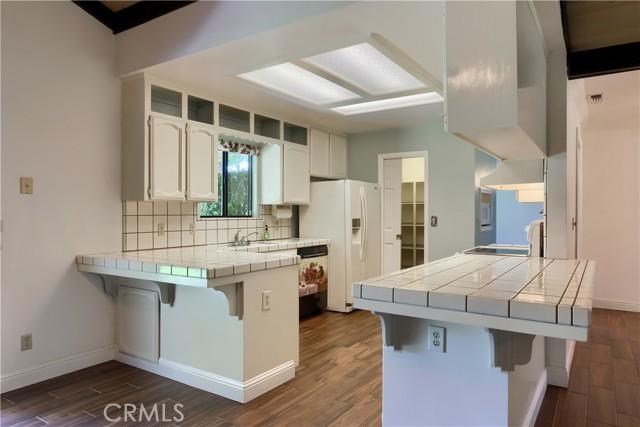 Ahwahnee, California, 93601, United States, 3 Bedrooms Bedrooms, ,2 BathroomsBathrooms,Residential,For Sale,1993896