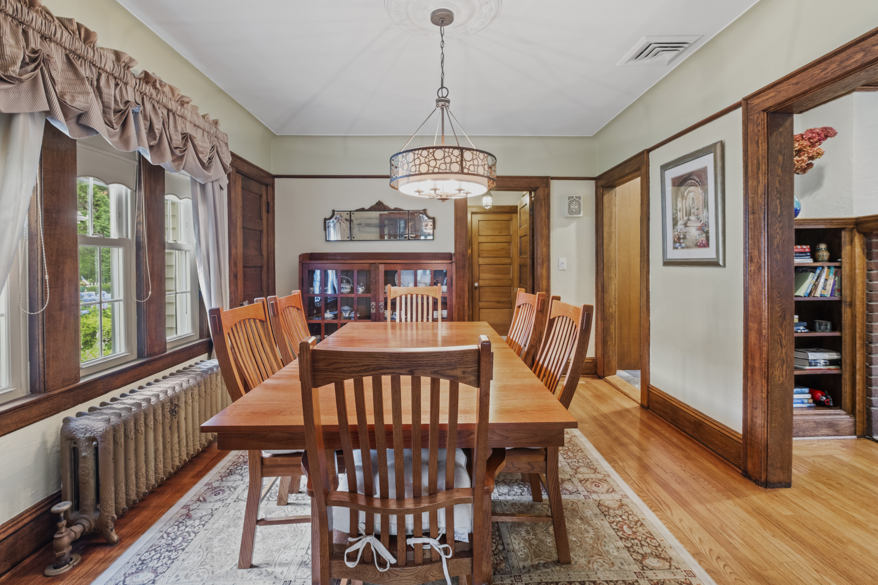 Bellerose Village, New York, 11001, United States, 3 Bedrooms Bedrooms, ,2 BathroomsBathrooms,Residential,For Sale,1974559