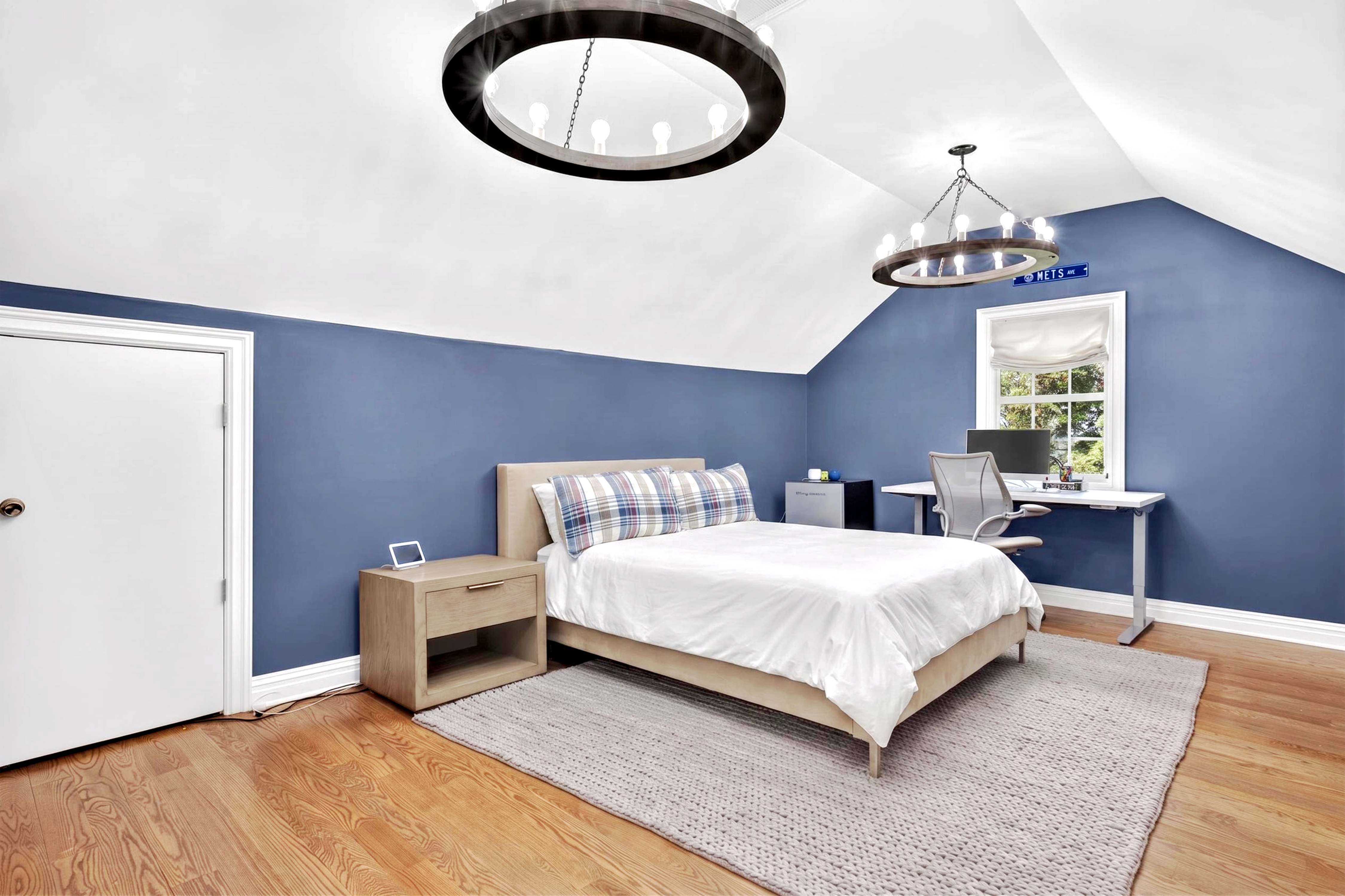  162 Manhasset Woods Road, Manhasset, NY 11030 - 物件實景