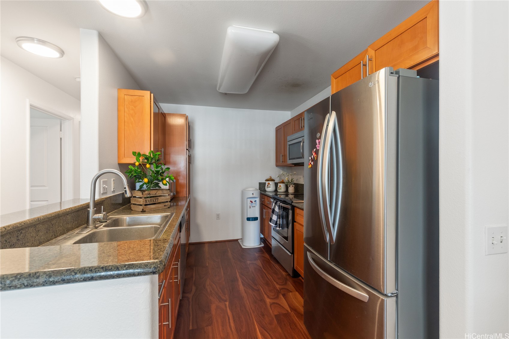 Kapolei, Hawaii, 96707, United States, 3 Bedrooms Bedrooms, ,2 BathroomsBathrooms,Residential,For Sale,1917139