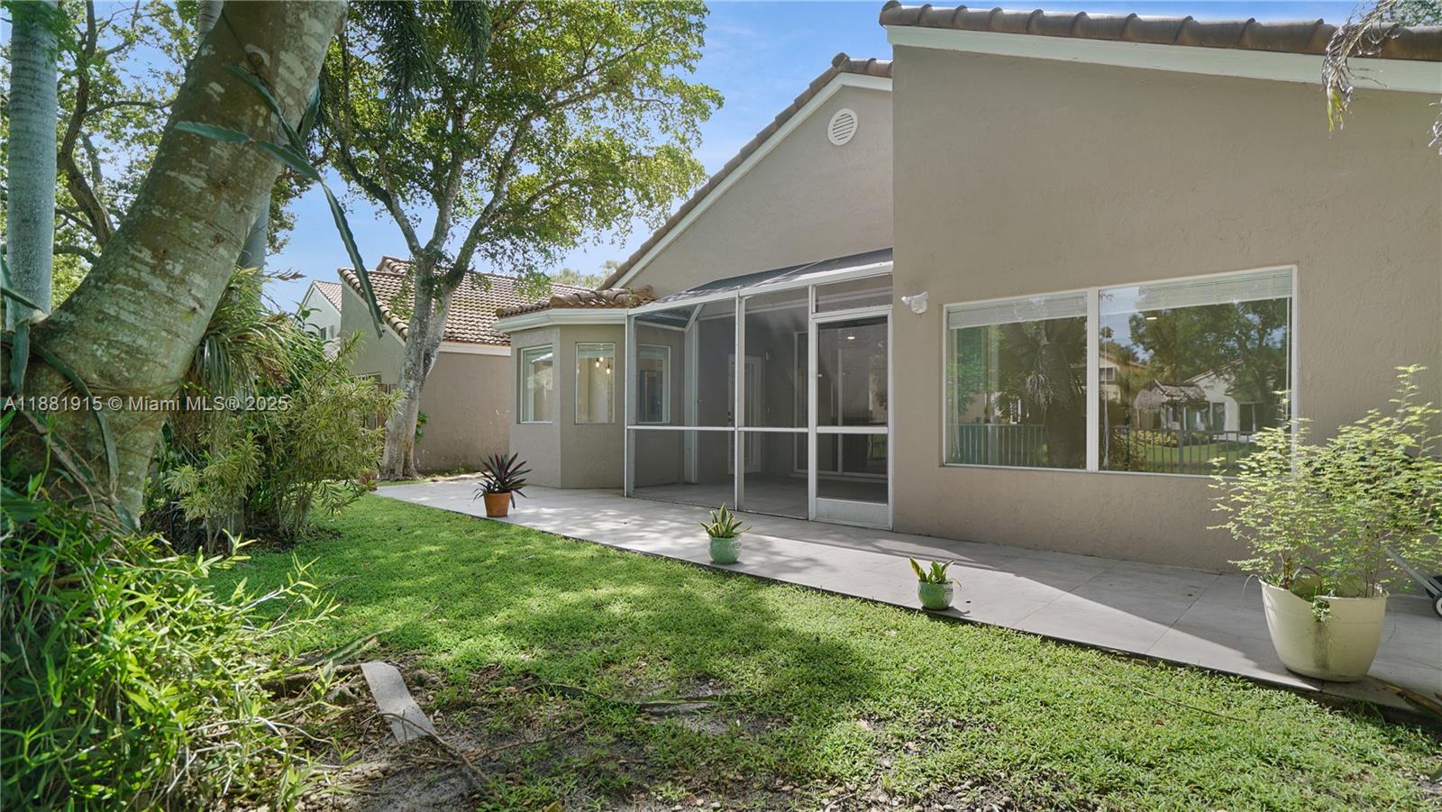 Plantation, Florida, 33322, United States, 3 Bedrooms Bedrooms, ,2 BathroomsBathrooms,Residential,For Sale,1947499