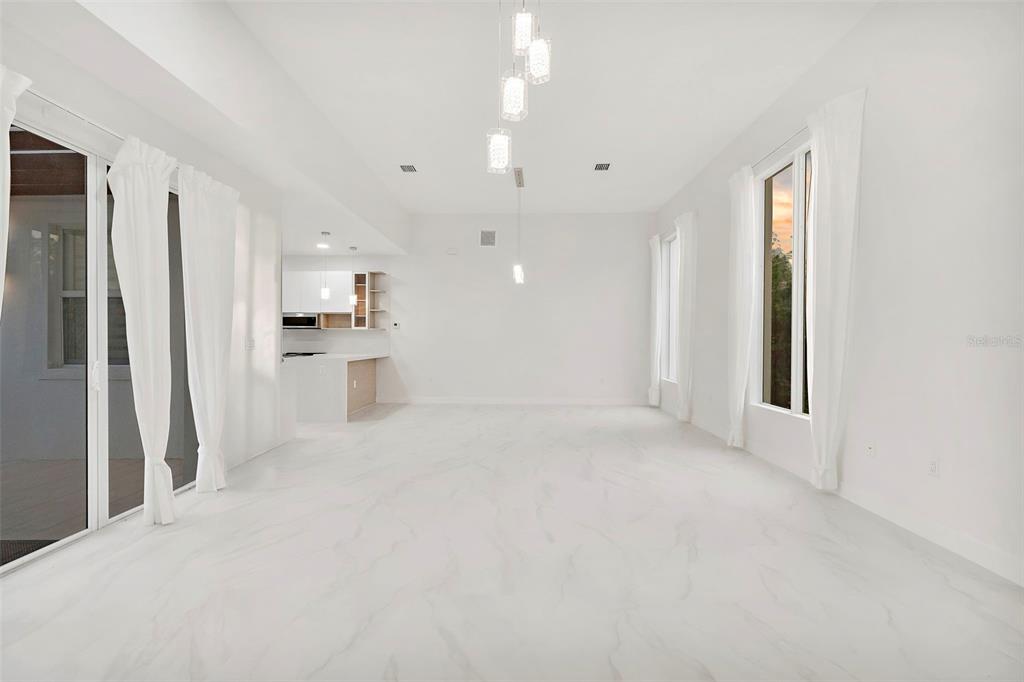 North Port, Florida, 34286, United States, 3 Bedrooms Bedrooms, ,2 BathroomsBathrooms,Residential,For Sale,1942129