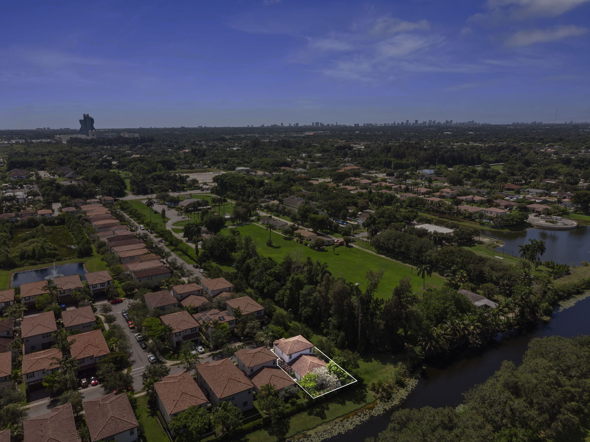  5319 Falcon Trail, Davie, FL 33314 - 物件實景