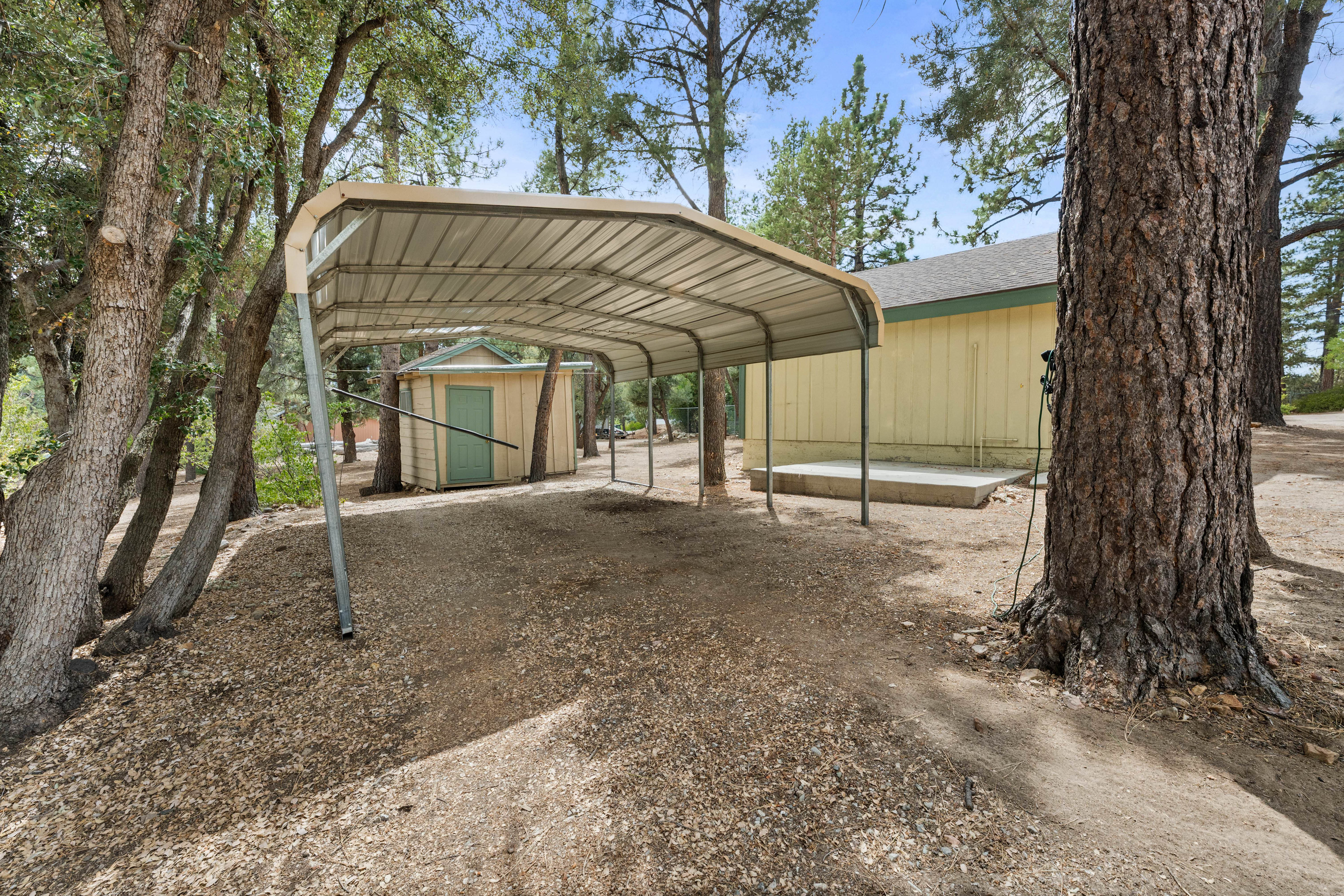  1172 Mound Street, Big Bear City, CA 92314 - 物件實景