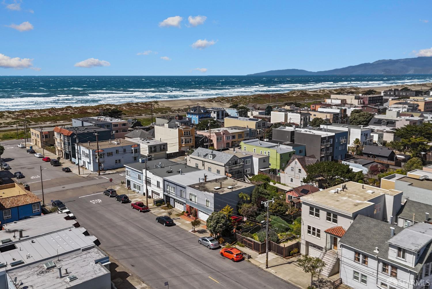 San Francisco, California, 94122, United States, 3 Bedrooms Bedrooms, ,2 BathroomsBathrooms,Residential,For Sale,1948647