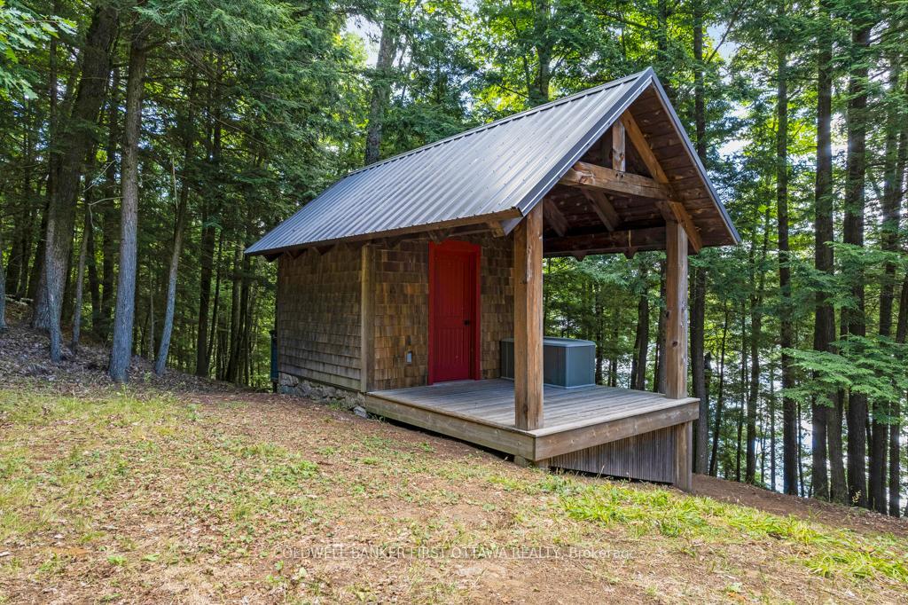 FRONTENAC, Ontario, K0H 2J0, CA, 3 Bedrooms Bedrooms, ,Residential,For Sale,1903665