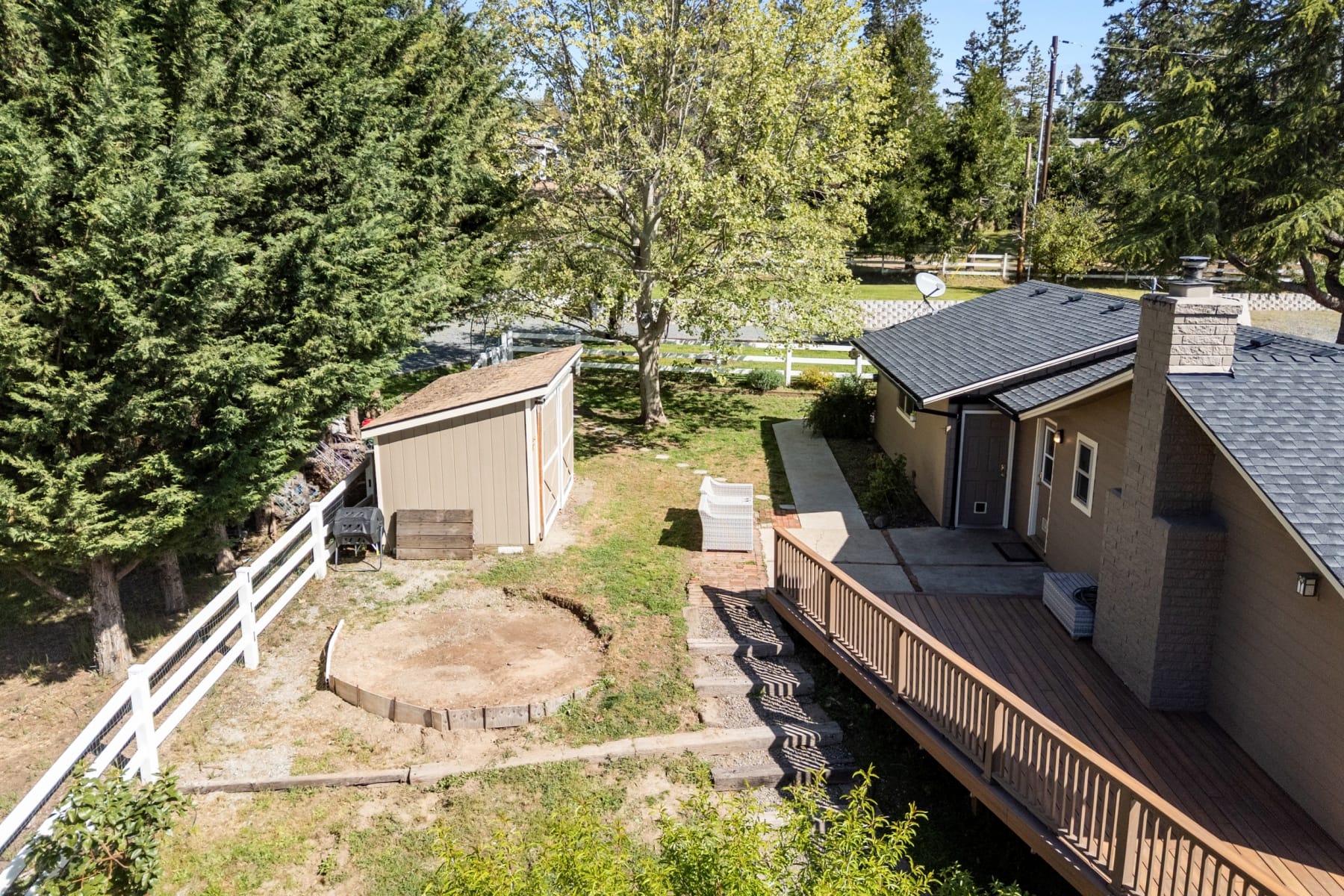  3583 Ross Lane Central Point, OR 97502 - 物件實景