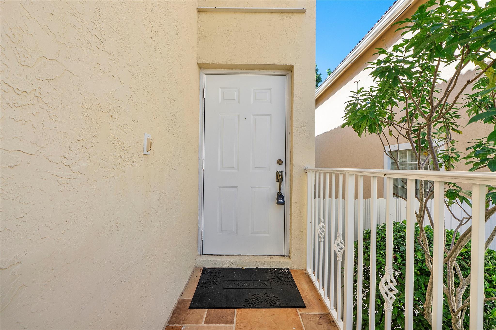 Coral Springs, Florida, 33071, United States, 3 Bedrooms Bedrooms, ,3 BathroomsBathrooms,Residential,For Sale,1977675