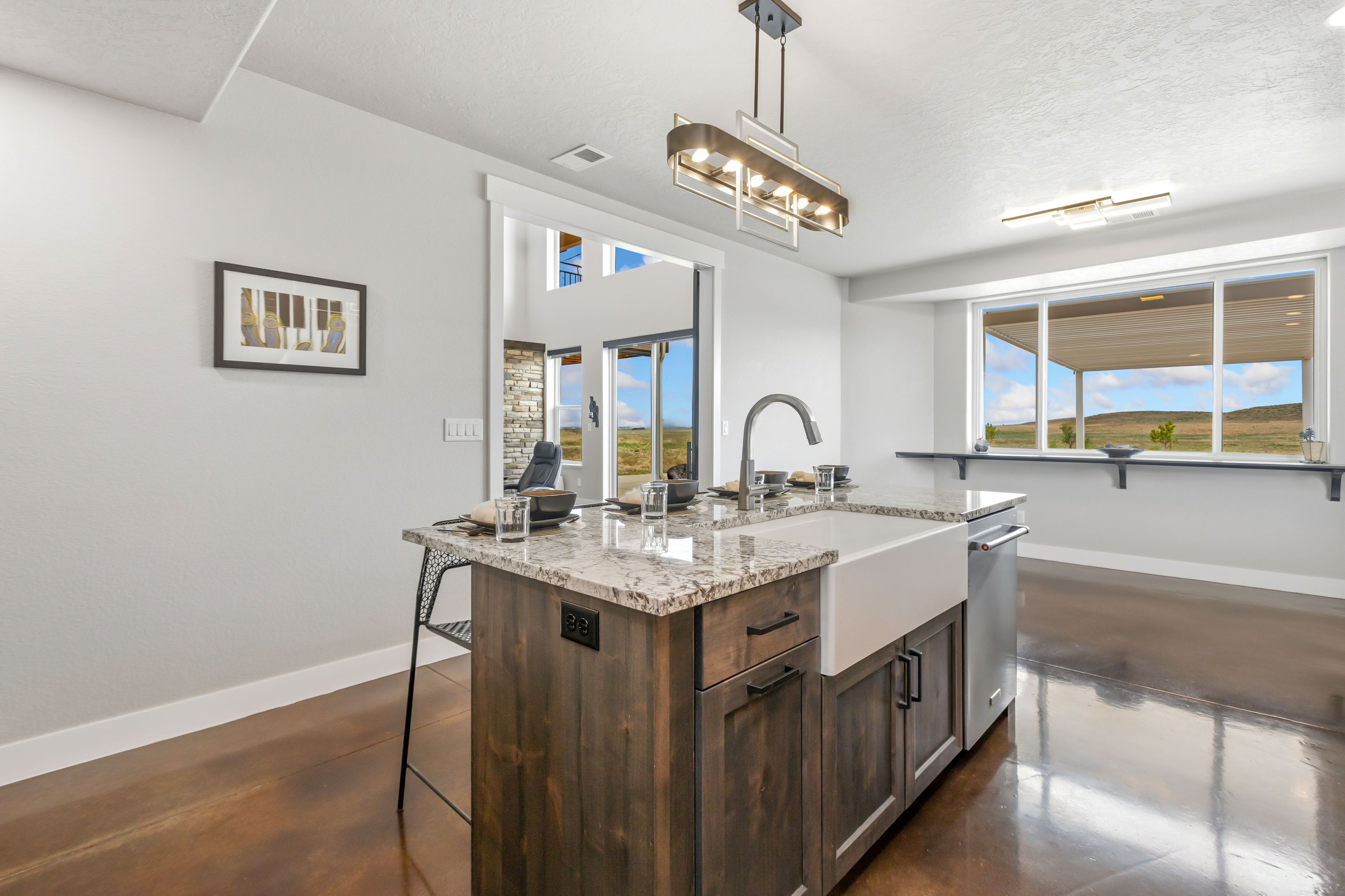  Custom-Built Home in the Highly Sought-After Pelican Lake Ranch Community - 物件實景