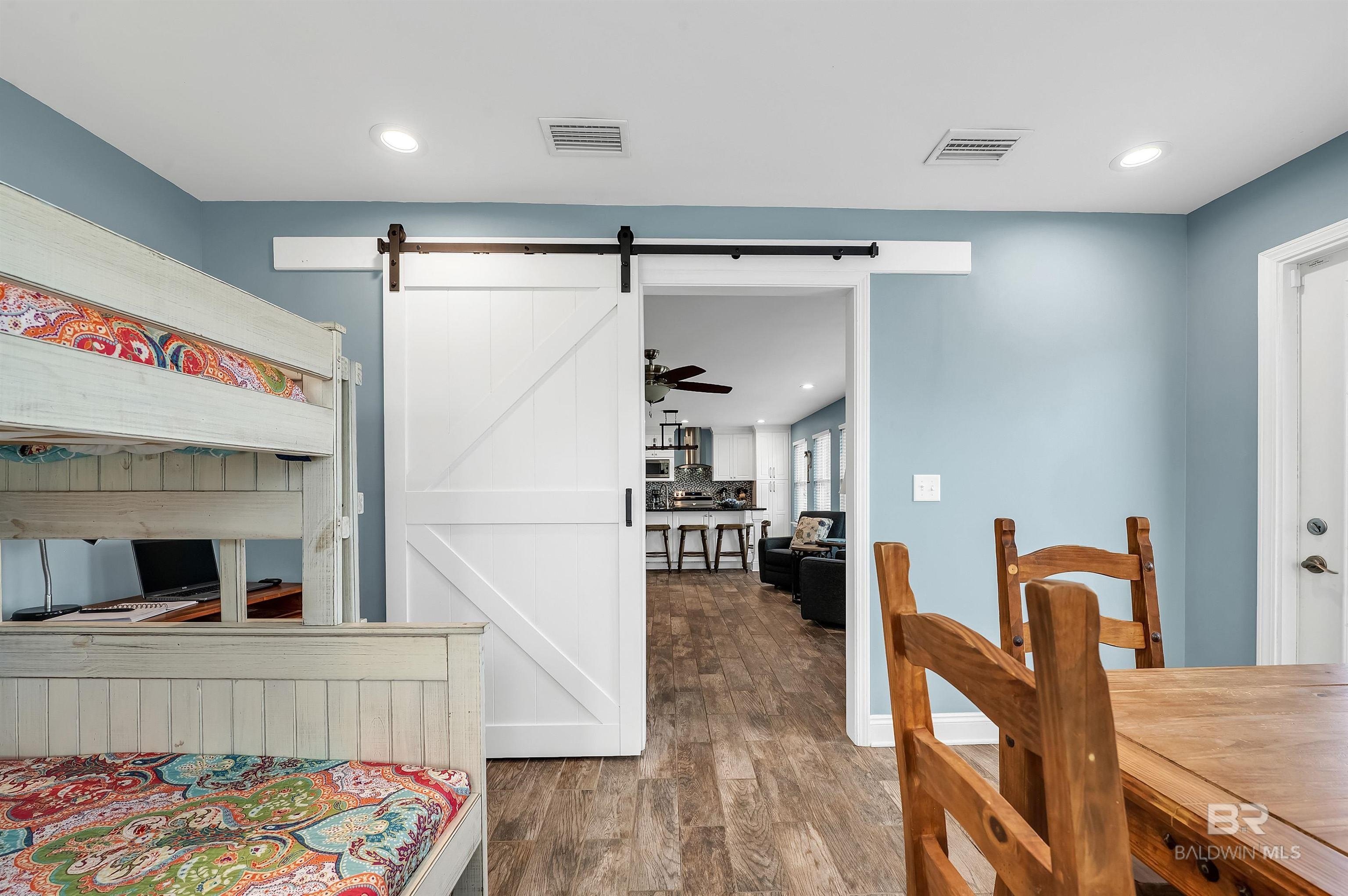 Gulf Shores, Alabama, 36542, United States, 3 Bedrooms Bedrooms, ,3 BathroomsBathrooms,Residential,For Sale,1984427