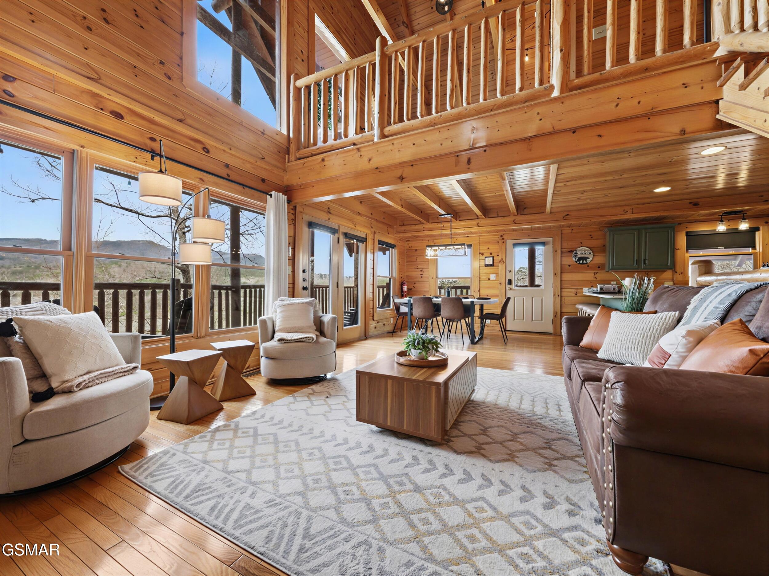 Sevierville, Tennessee, 37862, United States, 4 Bedrooms Bedrooms, ,3 BathroomsBathrooms,Residential,For Sale,2028418