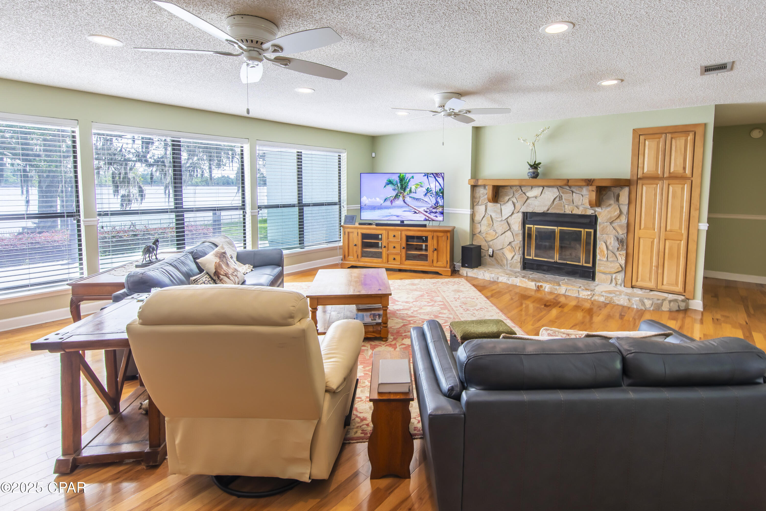 Lynn Haven, Florida, 32444, United States, 3 Bedrooms Bedrooms, ,3 BathroomsBathrooms,Residential,For Sale,1828265