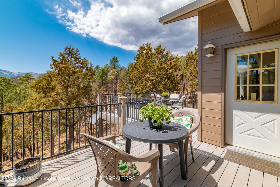 Alto, New Mexico, 88312, United States, 3 Bedrooms Bedrooms, ,3 BathroomsBathrooms,Residential,For Sale,1915244