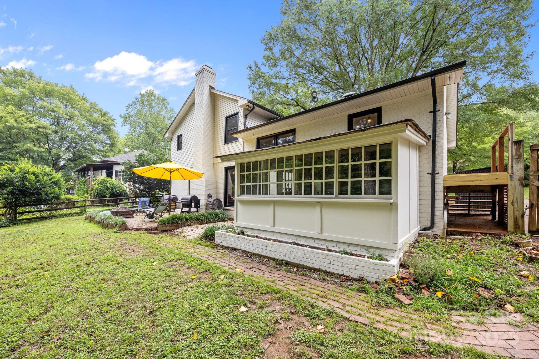 Charlotte, North Carolina, 28270, United States, 4 Bedrooms Bedrooms, ,3 BathroomsBathrooms,Residential,For Sale,1917923