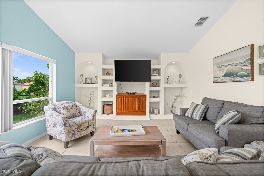 Cape Coral, Florida, 33990, United States, 3 Bedrooms Bedrooms, ,2 BathroomsBathrooms,Residential,For Sale,1937566