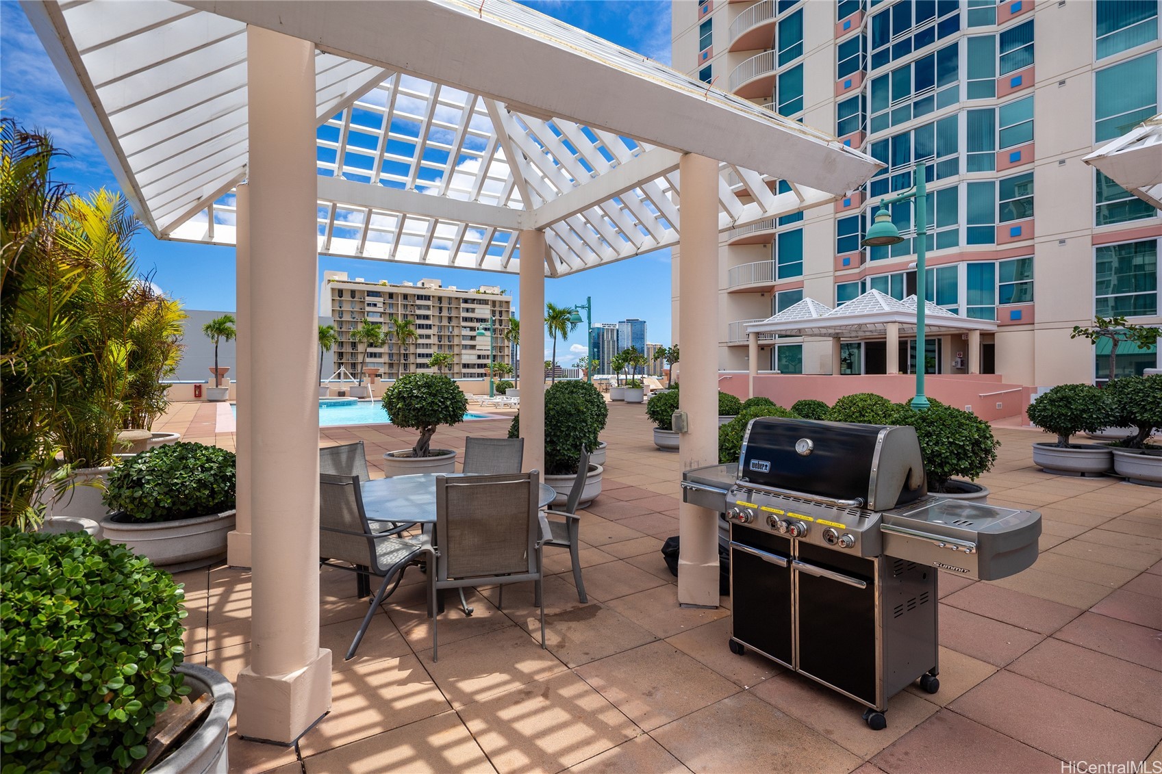 Honolulu, Hawaii, 96813, United States, 1 Bedroom Bedrooms, ,1 BathroomBathrooms,Residential,For Sale,1940357