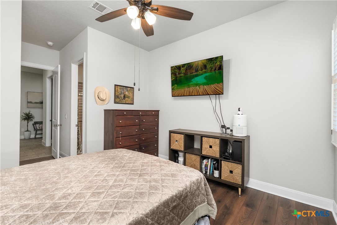 San Marcos, Texas, 78666, United States, 4 Bedrooms Bedrooms, ,4 BathroomsBathrooms,Residential,For Sale,1961240