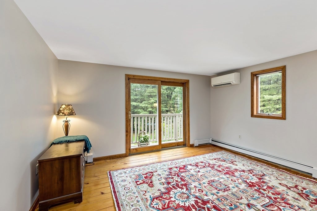 Kingston, Massachusetts, 02364, United States, 3 Bedrooms Bedrooms, ,2 BathroomsBathrooms,Residential,For Sale,1975778