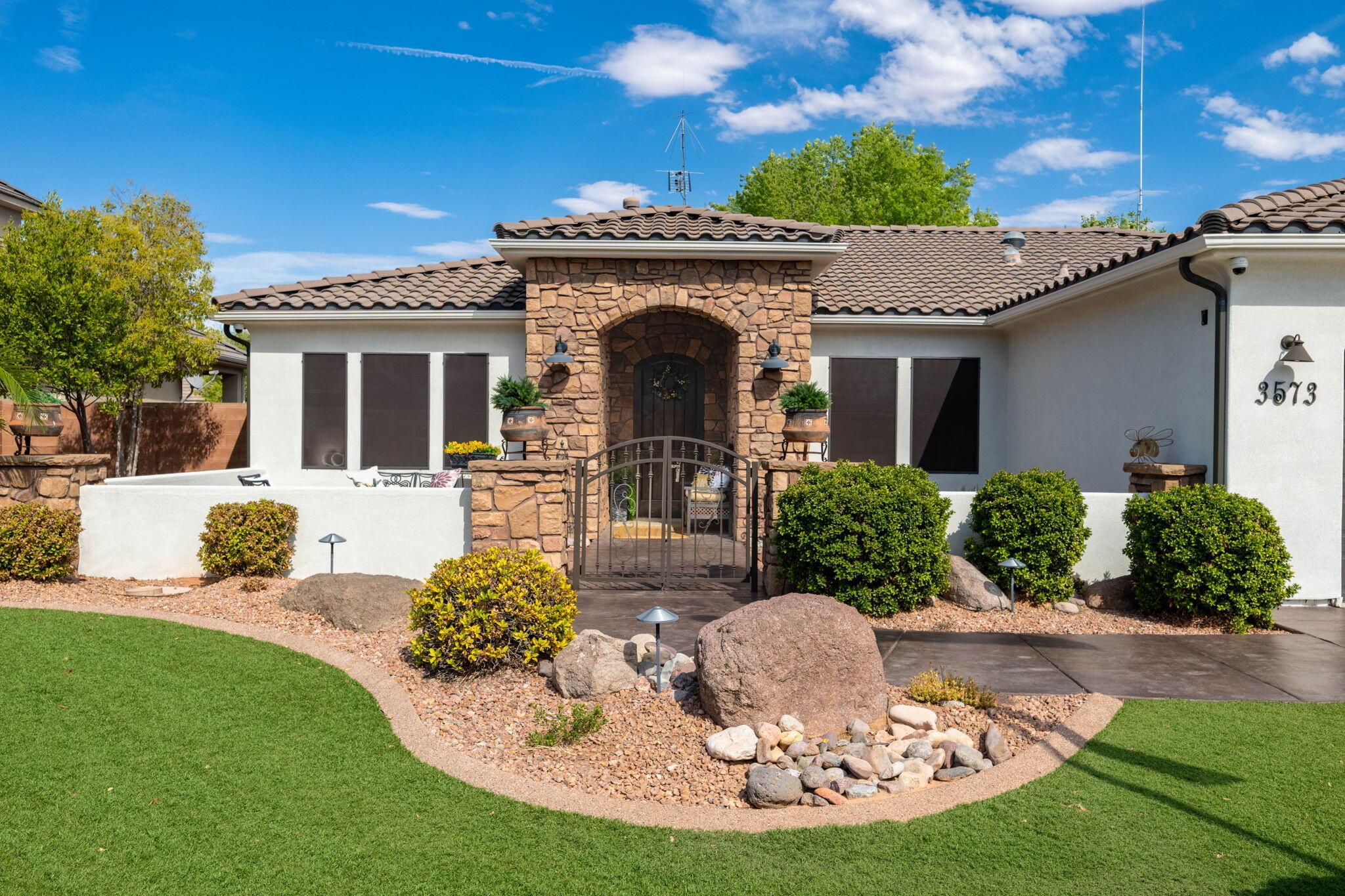 St George, Utah, 84790, United States, 4 Bedrooms Bedrooms, ,3 BathroomsBathrooms,Residential,For Sale,1931400