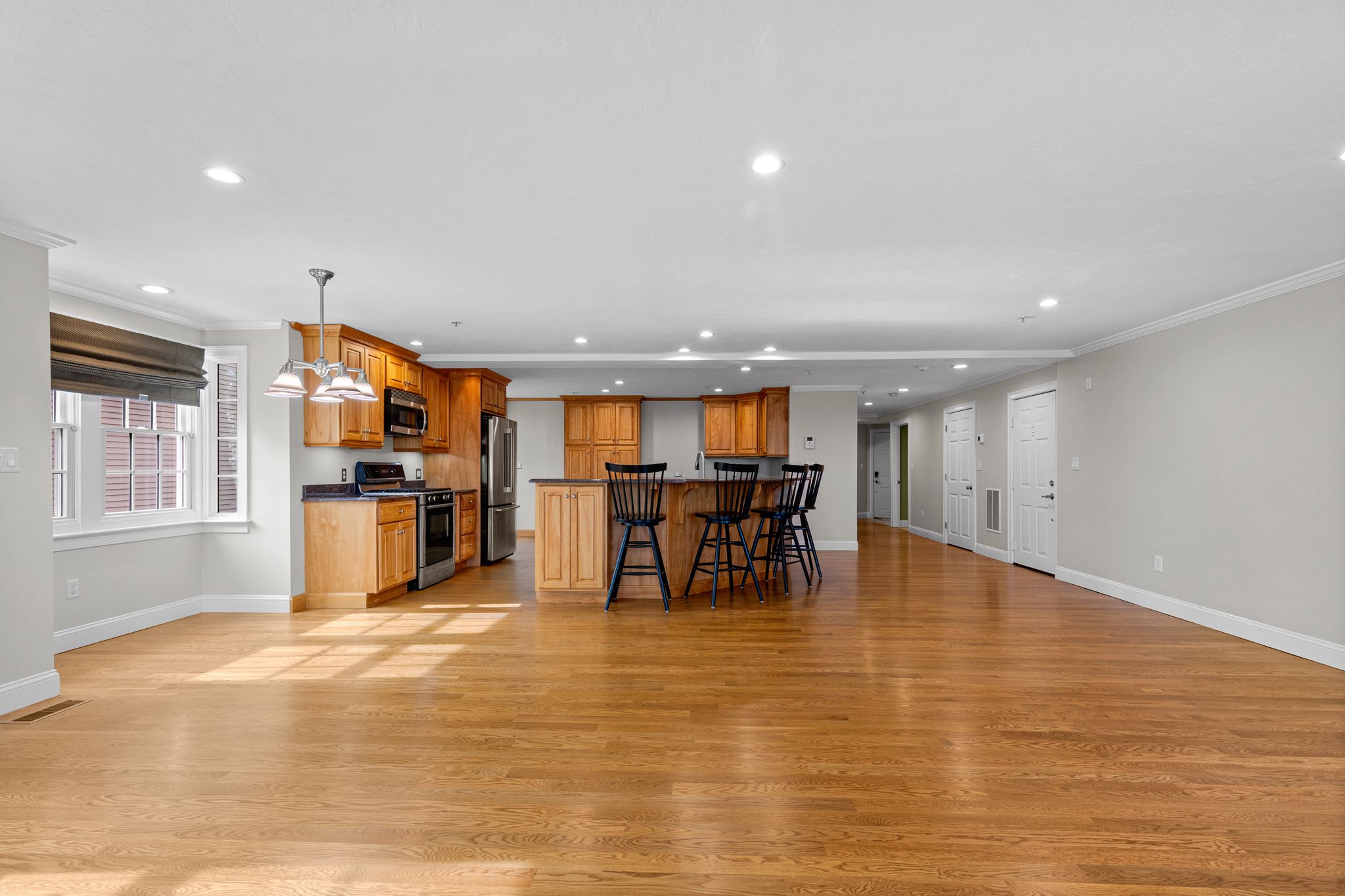 16 Carver Street, Unit 201, Plymouth, MA, 02360 - 物件實景