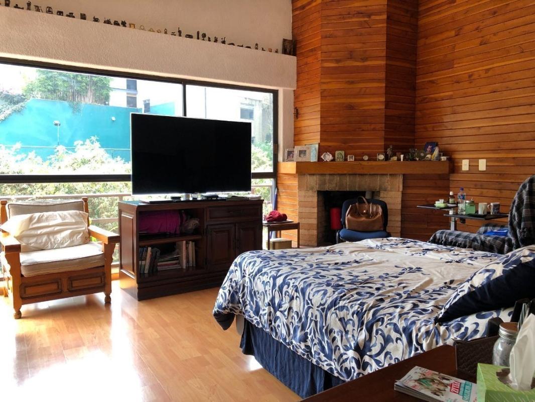 Bosques de Moctezuma, Huixquilucan, Estado de México, 52784, Mexico, 4 Bedrooms Bedrooms, ,8 BathroomsBathrooms,Residential,For Sale,Bosques de Moctezuma,1621931