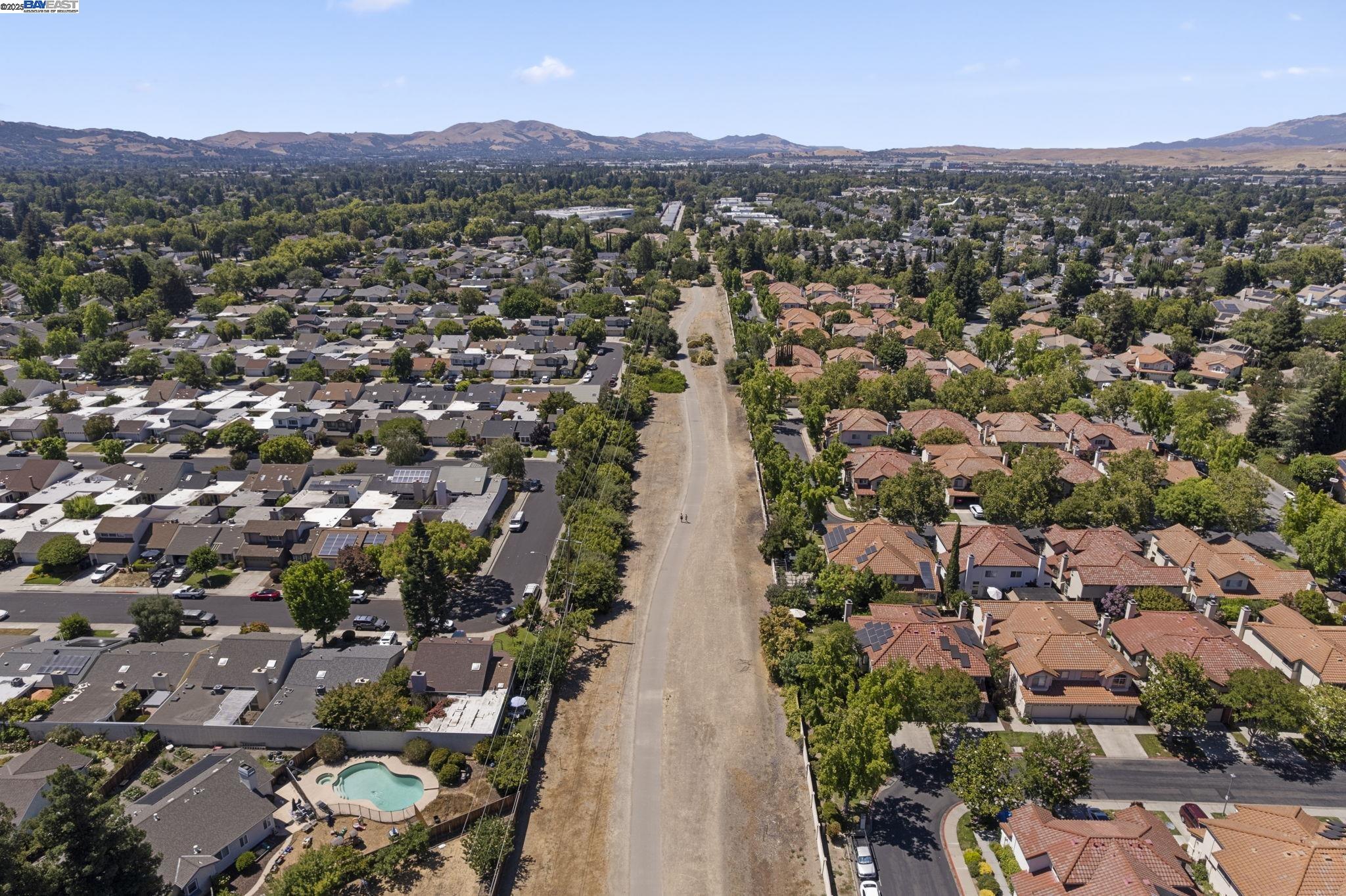 Pleasanton, California, 94566, United States, 4 Bedrooms Bedrooms, ,2 BathroomsBathrooms,Residential,For Sale,1901114