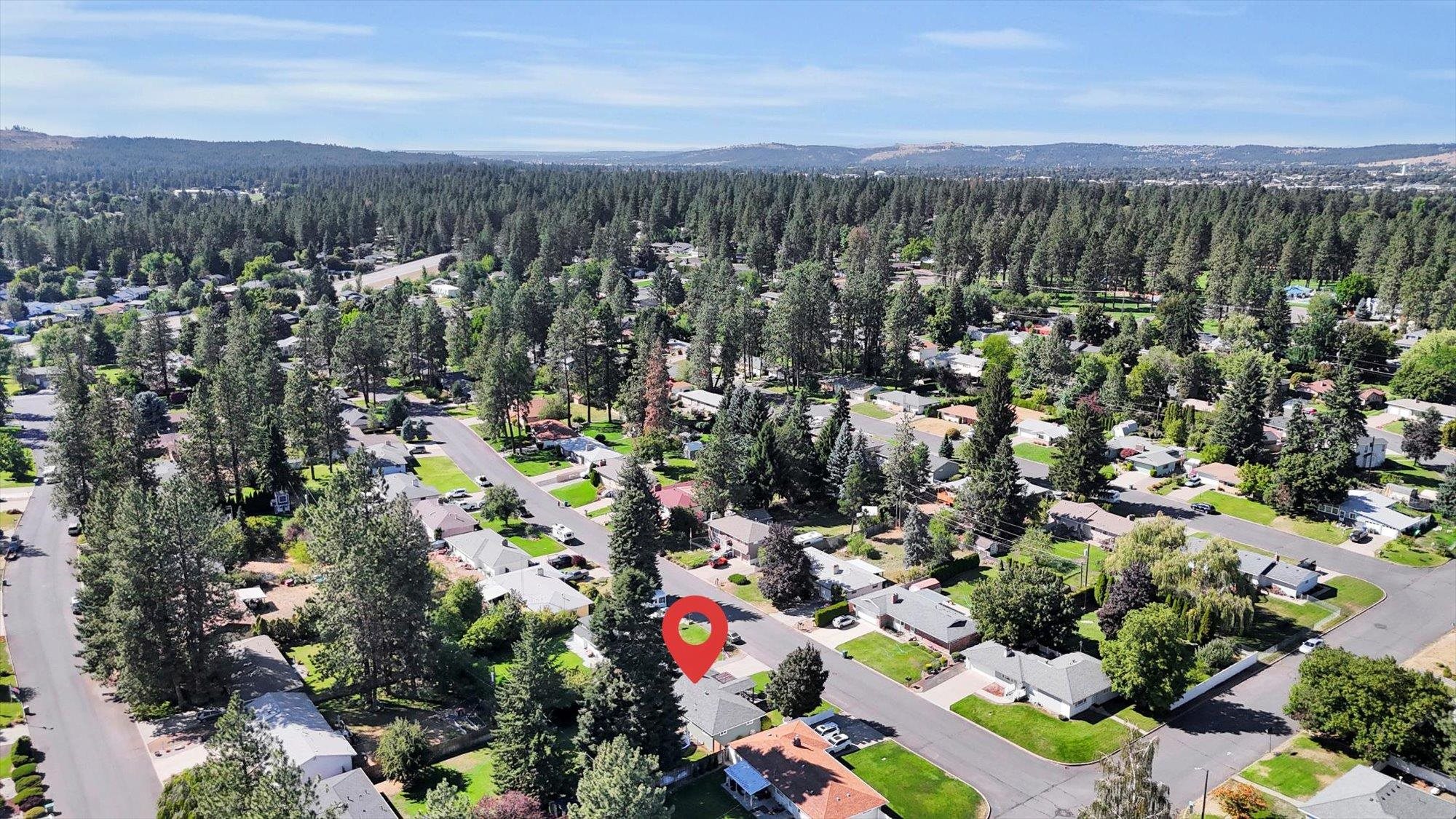 Spokane Valley, Washington, 99216, United States, 4 Bedrooms Bedrooms, ,3 BathroomsBathrooms,Residential,For Sale,1927363