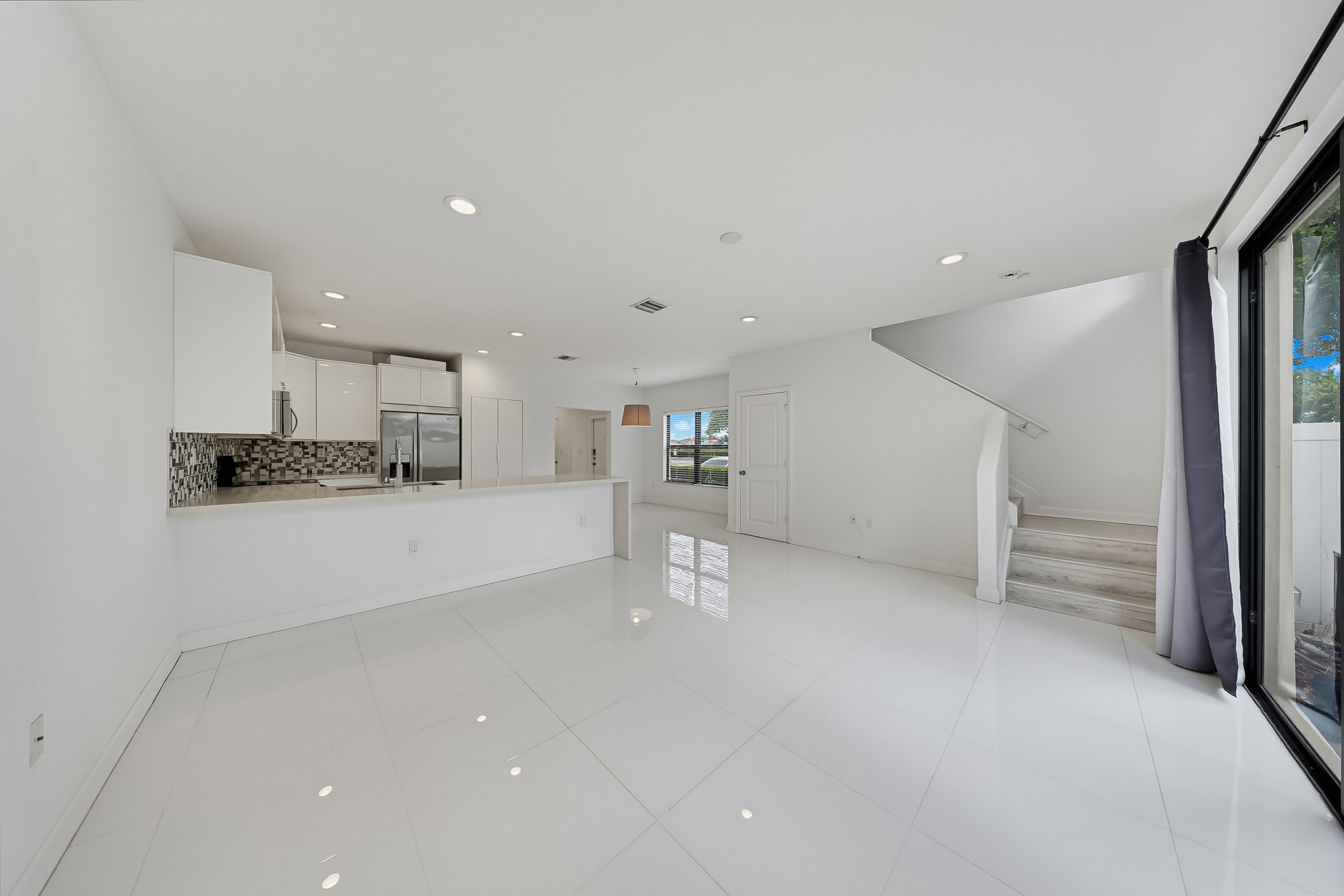  476 NE 194th Ter, Miami, FL, 33179 - 物件實景