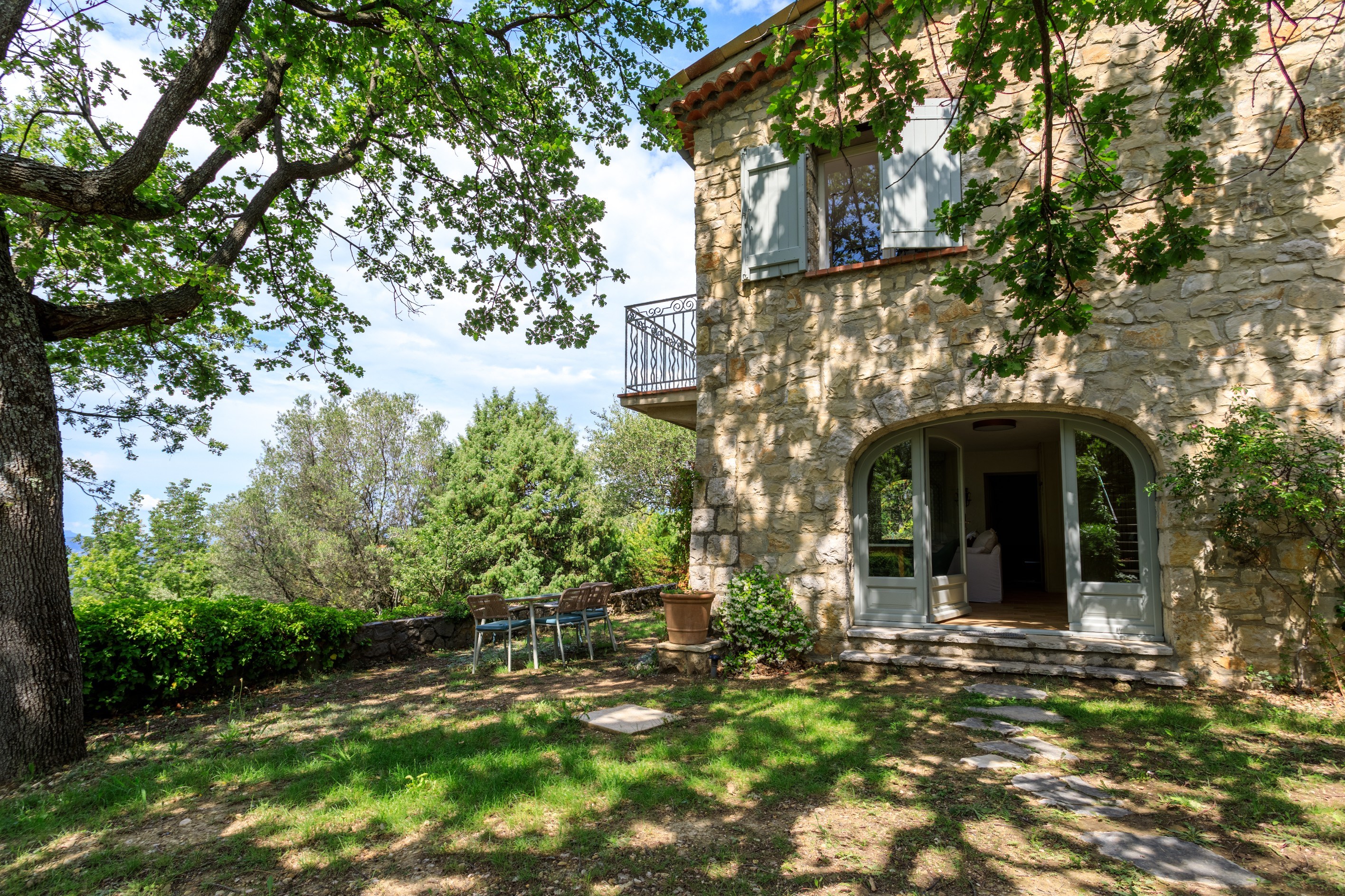  Elegant Provencal villa with panoramic view and guest house in Montauroux - 物件實景