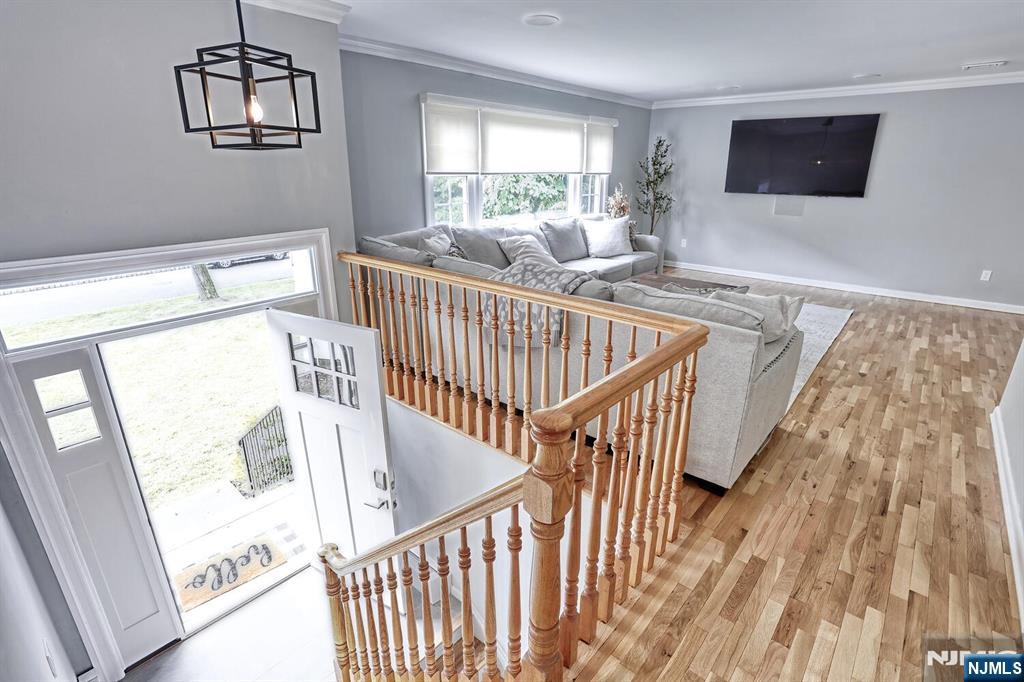 Ramsey, New Jersey, 07446, United States, 4 Bedrooms Bedrooms, ,3 BathroomsBathrooms,Residential,For Sale,1911105