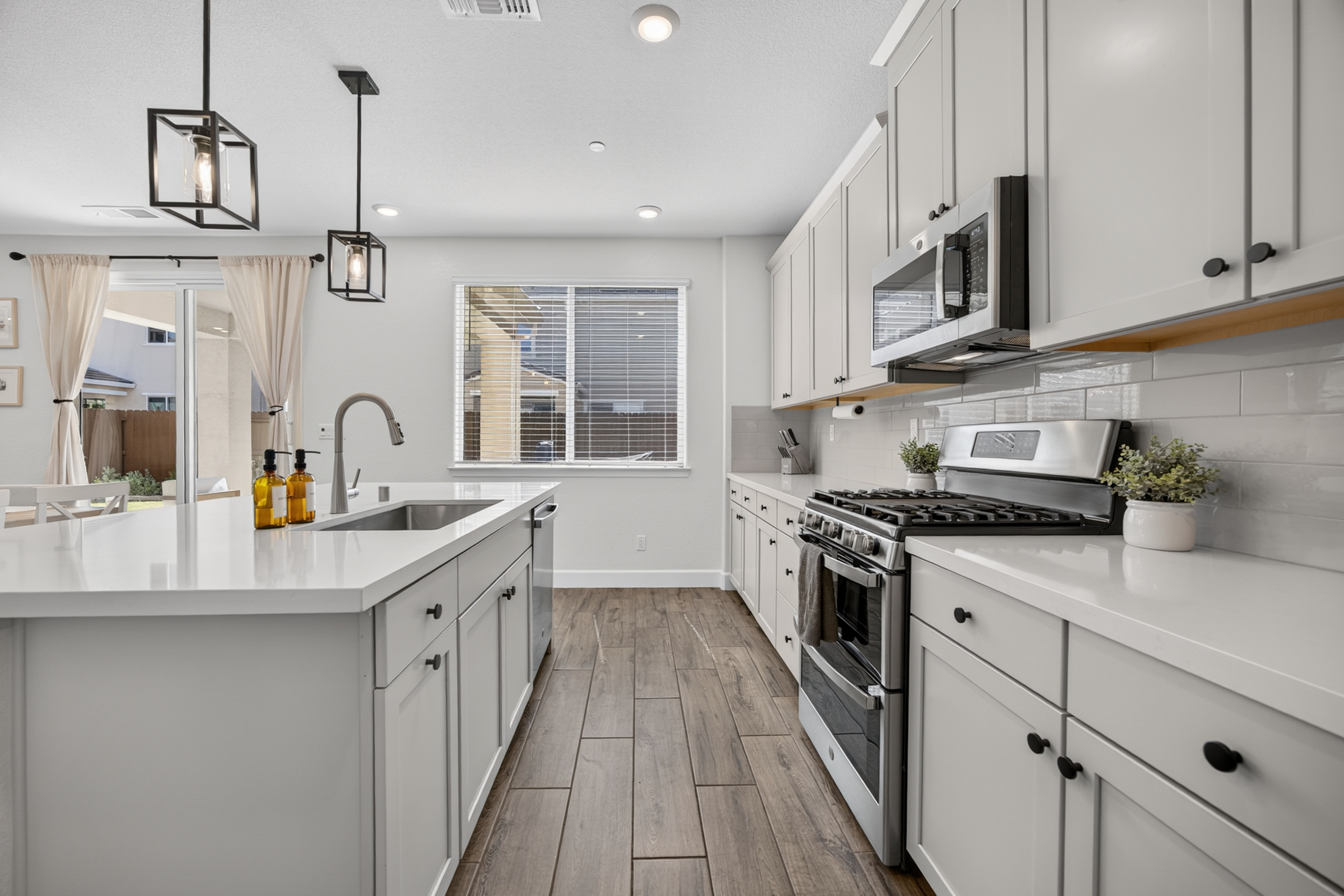  6016 Waddington Way, Roseville, CA, 95747 - 物件實景